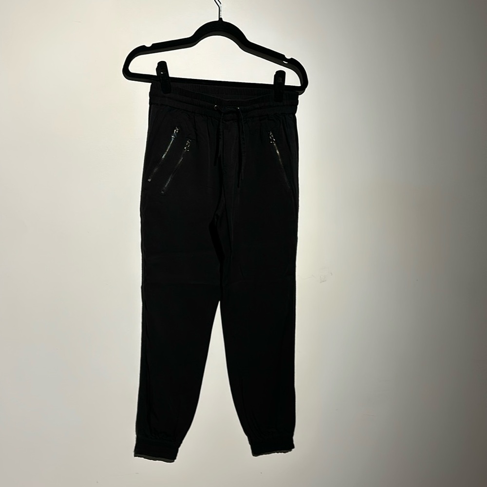 Evereve by Fate Black Joggers